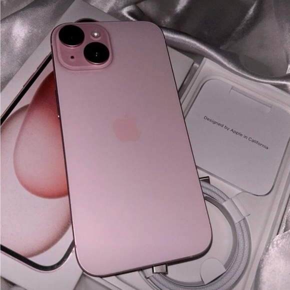 Apple iPhone in Soft Pink
